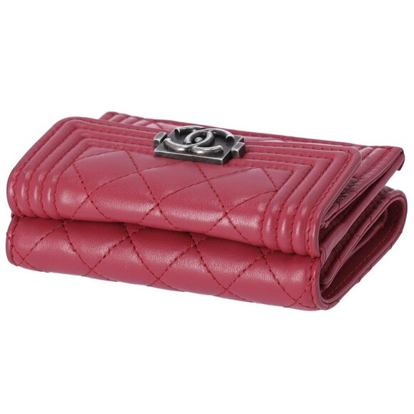 CHANEL Le Boy Trifold Wallet Pink Lambskin - Picture 7 of 7